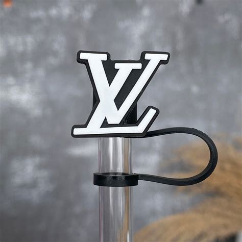 lv straw topper.